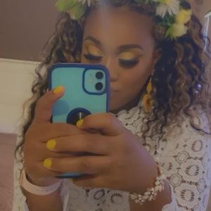 Meet your Posher, Rozalin